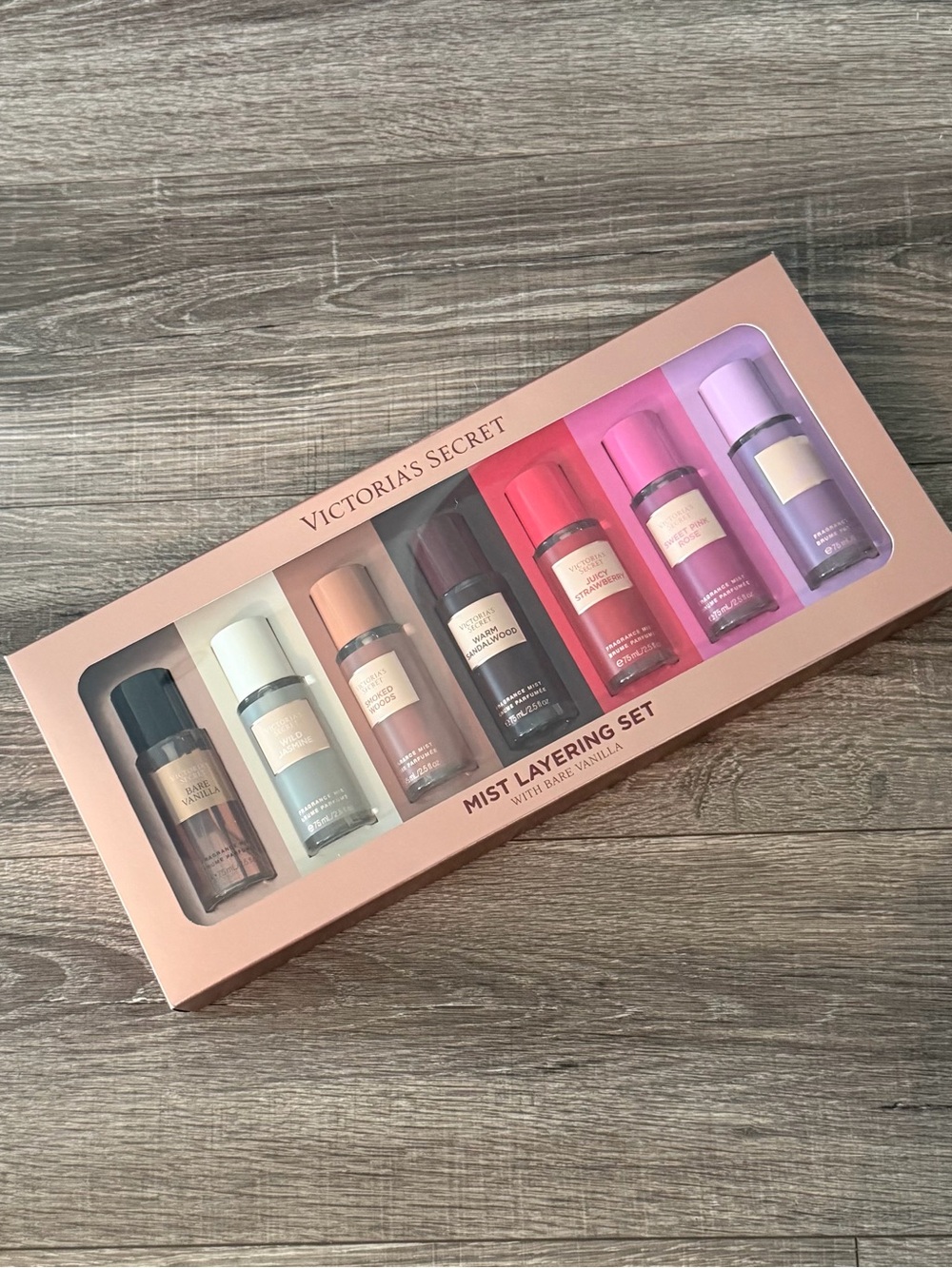 Victoria secret  7-Piece Fragrance Mist Layering Gift Set with Bare Vanilla